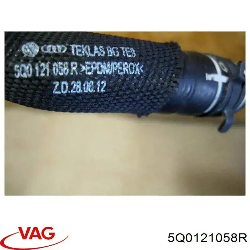 5Q0121058R VAG manguera conducto del sistema de refrigeración comprar