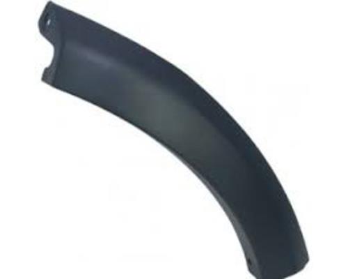 Listón embellecedor/protector, parachoques trasero izquierdo para Hyundai Galloper (JK)