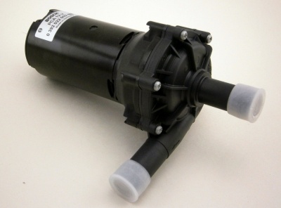 PEB500010 Land Rover Bomba de agua eléctrica auxiliar