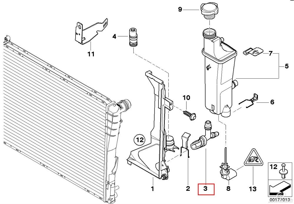 V201366 VEMO/Vaico brida del sistema de refrigeración (triple)