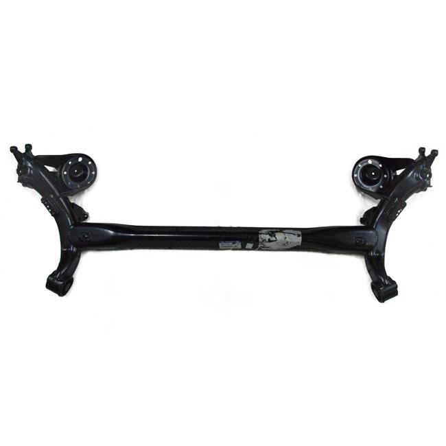 Subchasis trasero soporte motor 551004L100 Hyundai/Kia