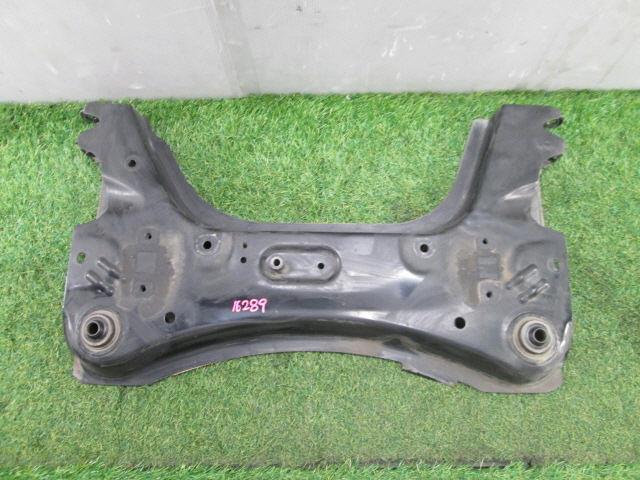 54400EW000 Nissan subchasis delantero soporte motor