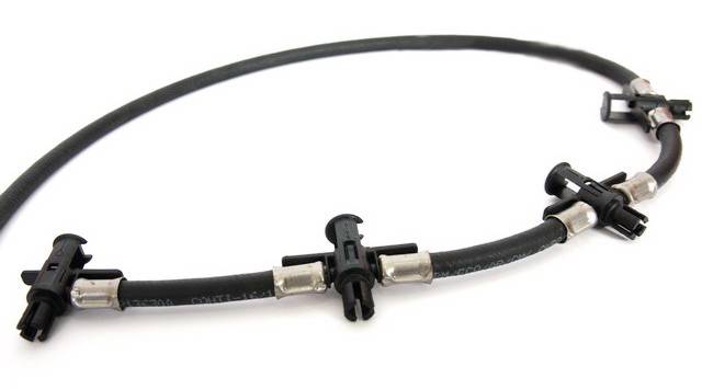 Tubería de retorno de combustible de los inyectores Mercedes A6460701532 precio, desde 50,40 EUR