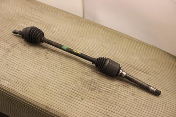Semieje delantero derecho 25745 GKN-Spidan