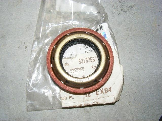 Anillo retén de semieje, eje delantero, izquierdo 95514134 General Motors