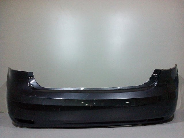 5215905905 Toyota parachoques trasero