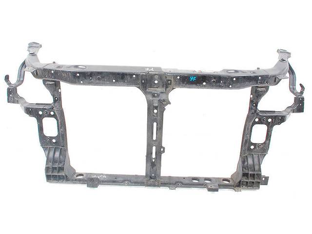 Soporte de radiador completo 641014R000 Hyundai/Kia