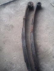 Ballesta trasera para Nissan Serena (C23)