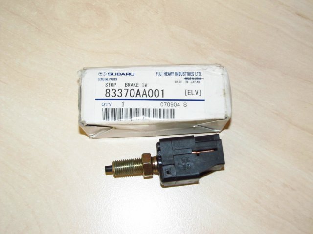 Interruptor, piloto de marcha atrás 83370AA001 Subaru