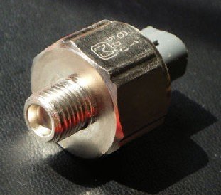 Sensor de detonacion 8961512040 Toyota