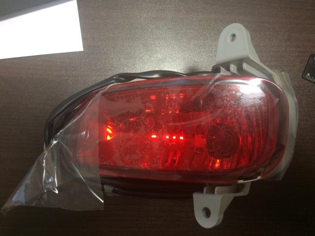 924062F351 Hyundai/Kia faro antiniebla trasero derecho