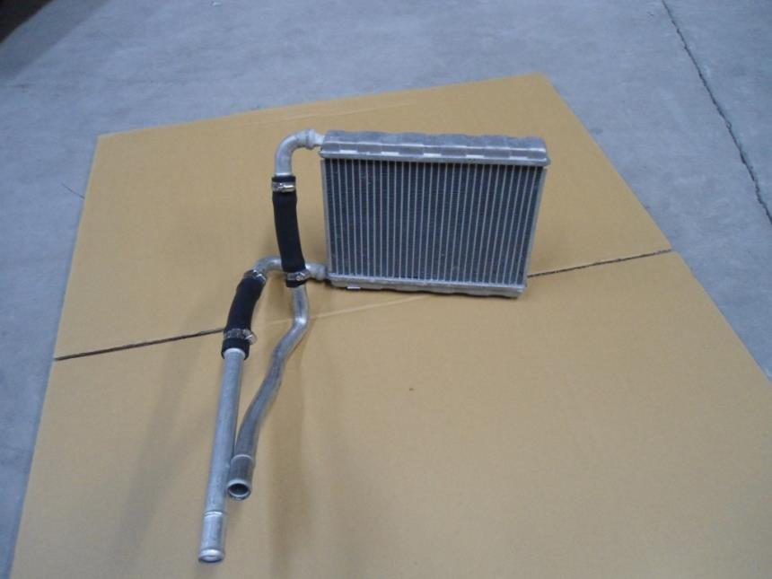 10009563-00 BYD radiador de calefacción
