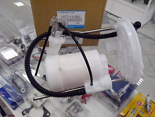 L33613ZE0 Mazda Filtro de gasolina