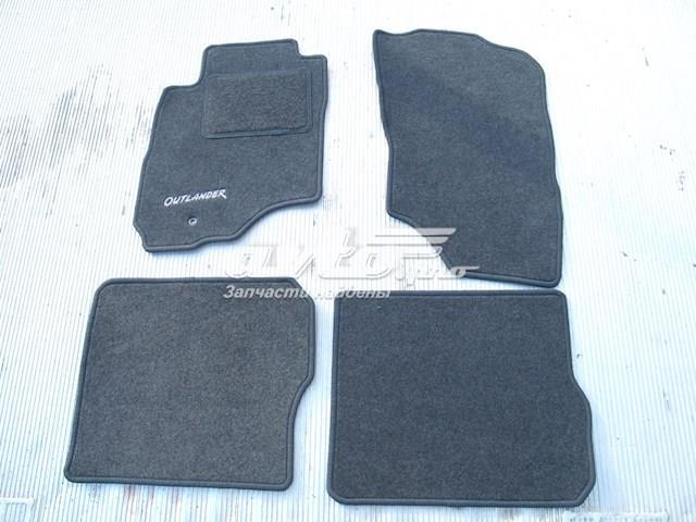 MZ312828 Mitsubishi juego de esteras, delanteras + traseras