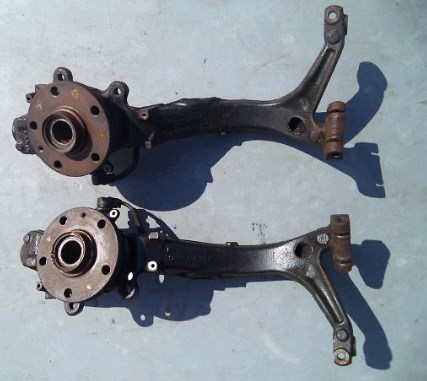 Comprar 8D0407257 VAG Mangueta delantera izquierda