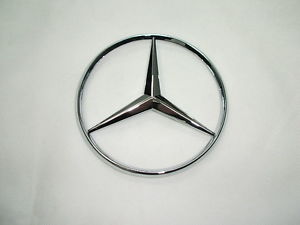 Emblema de tapa de maletero A6387580058 Mercedes