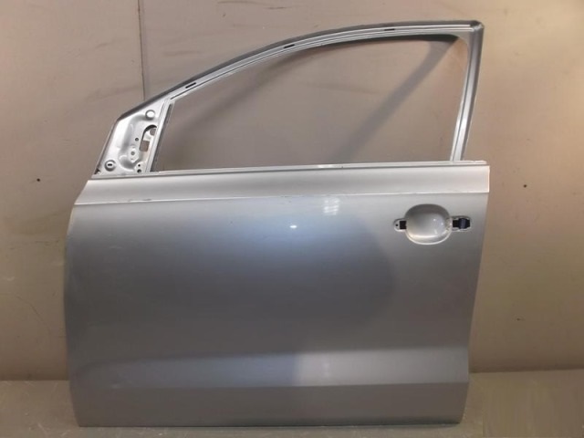 Puerta delantera izquierda 6RU831055D VAG