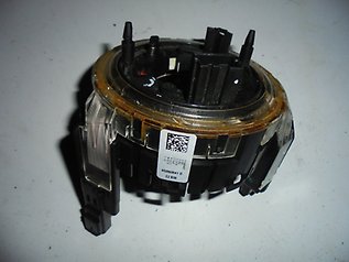 B5567CF42E Nissan anillo de airbag