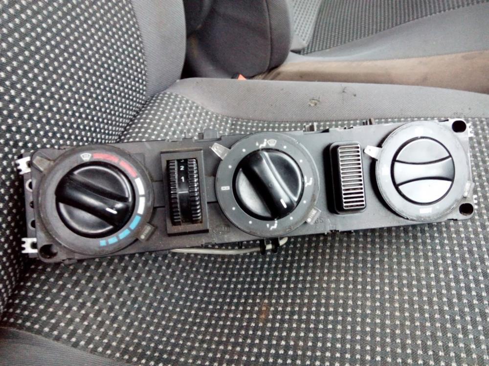 Unidad de control, calefacción/ventilacion A0004463628 Mercedes