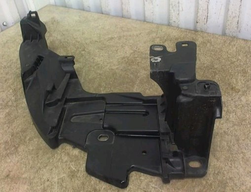 Soporte de parachoques delantero derecho Renault (RVI) 622220003R precio, desde 49,51 EUR