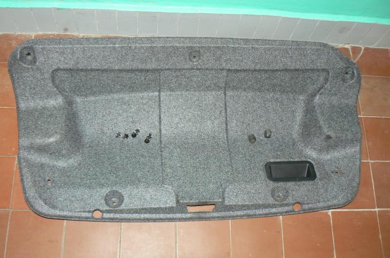 Tapicería para tapa de maletero para Mitsubishi Lancer (CY_A, CZ_A)