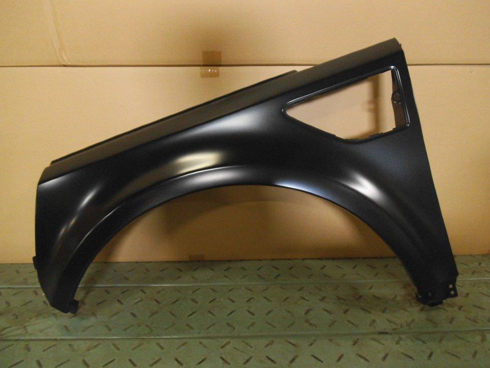 Aleta delantera izquierda Land Rover LR005868 precio, desde 268,62 EUR