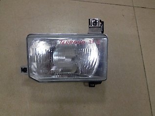 Faro derecho para Nissan Pathfinder (R50)