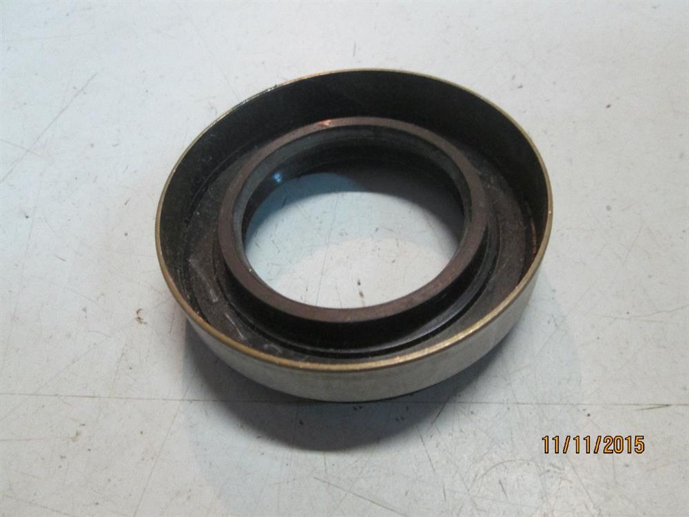 W00127165 Mazda anillo retén, diferencial eje trasero