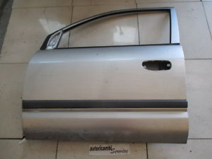 Puerta delantera izquierda MR392359 Mitsubishi