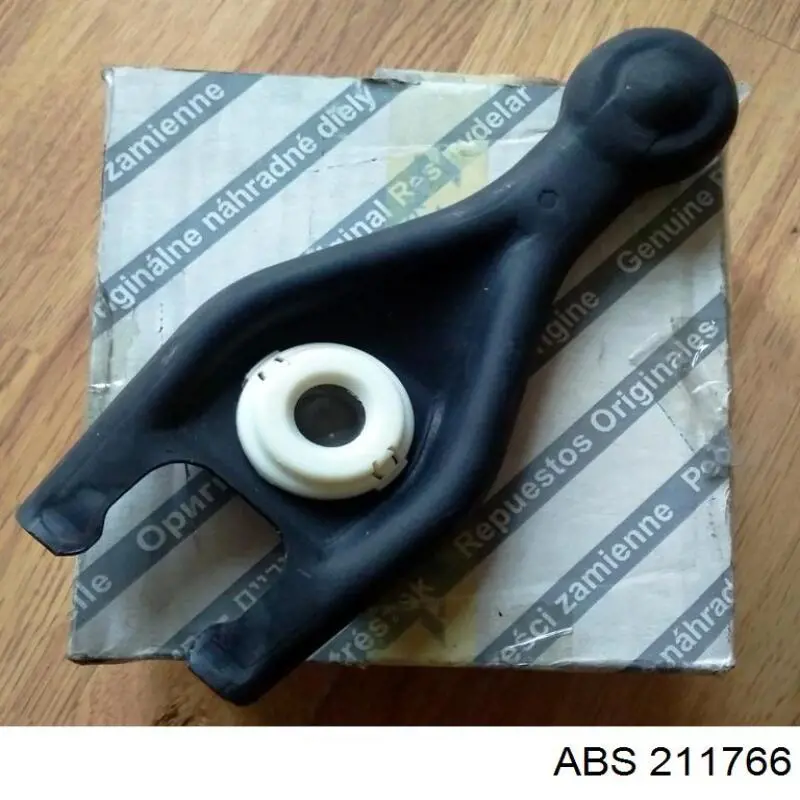 Comprar LR014673 Land Rover Brazo inferior derecho de la suspensión delantera