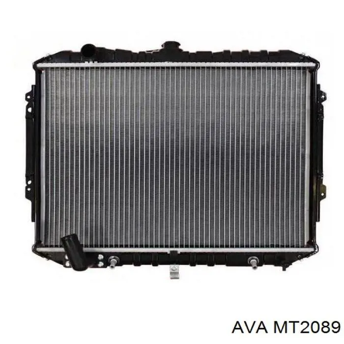 Radiador MN135600 Mitsubishi