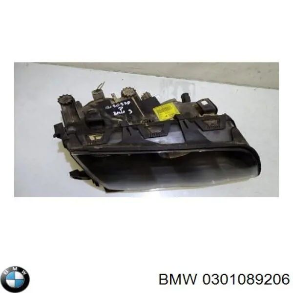 0301089206 BMW faro derecho