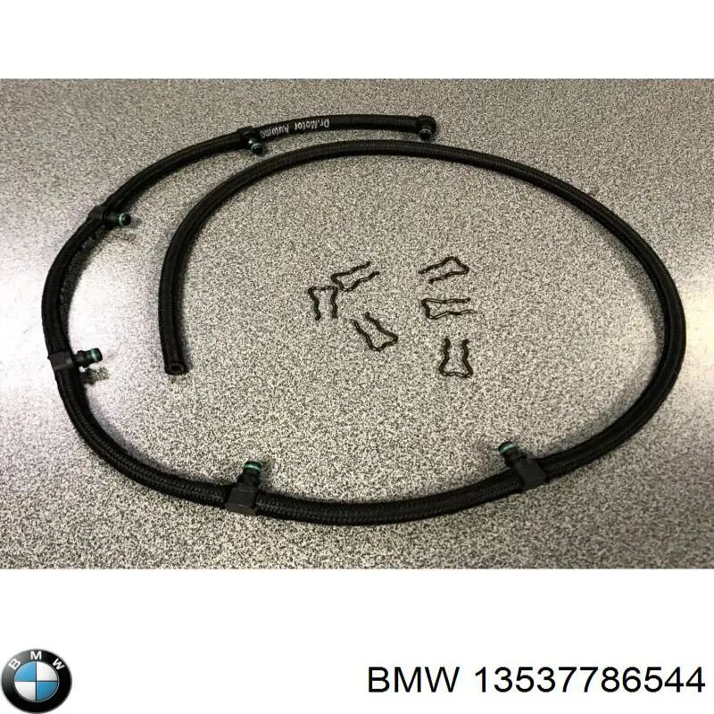 13537786544 BMW tubo de combustible atras de las boquillas