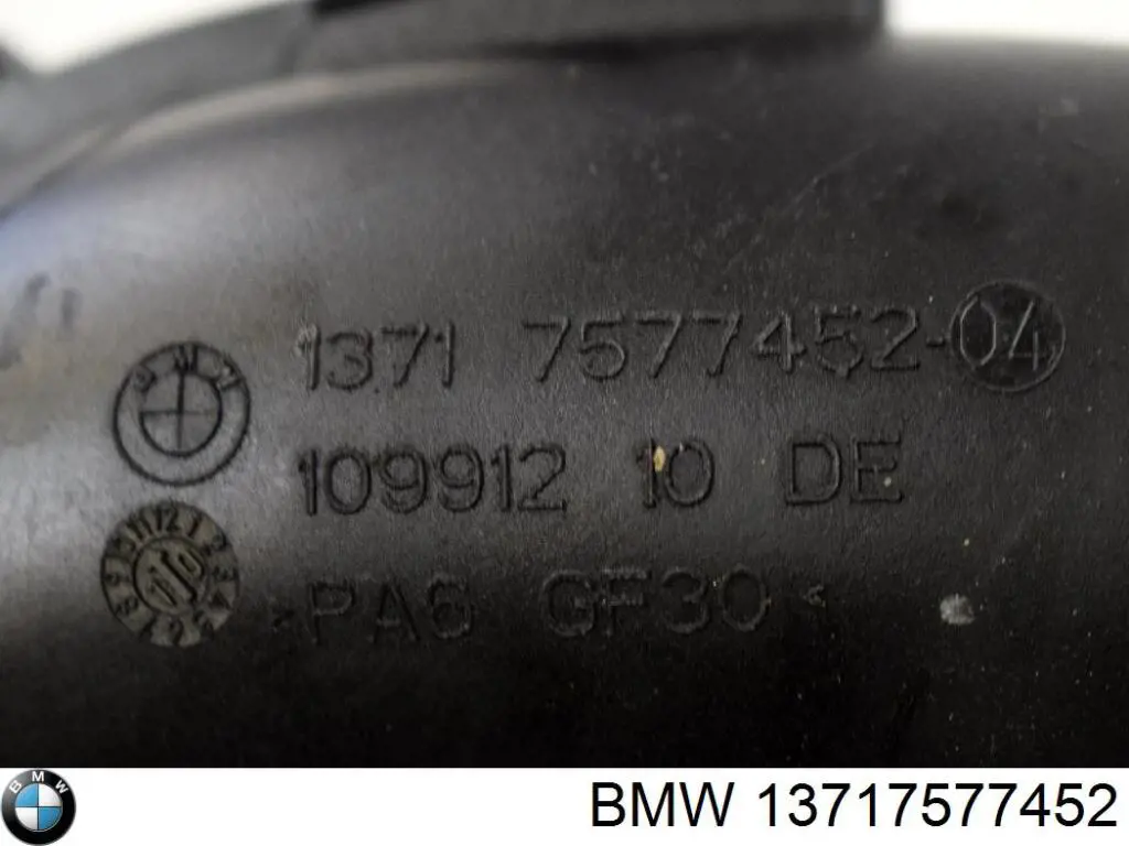 Comprar 13717577452 BMW Tubo de admisión de aire al turbocompresor