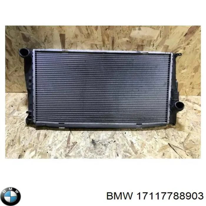 Radiador de água BMW 17117788903
