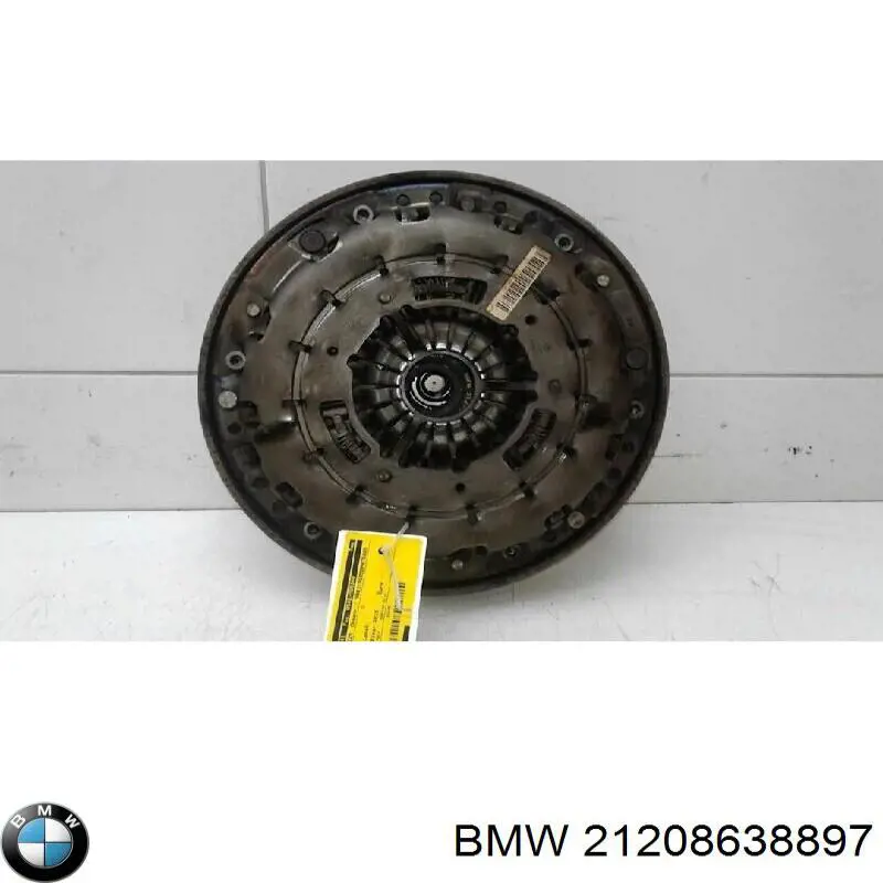 21208638897 BMW Volante de motor