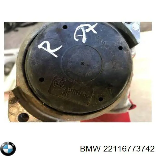 Soporte de motor, Izquierda / Derecha 22116773742 BMW