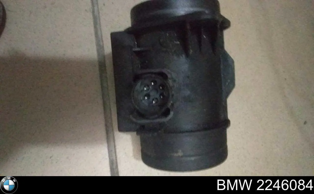 Medidor de flujo de aire BMW 2246084 precio, desde 56,49 EUR