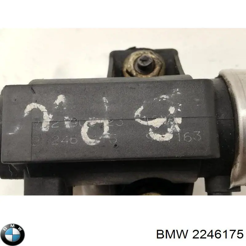 2246175 BMW transmisor de presion de carga (solenoide)