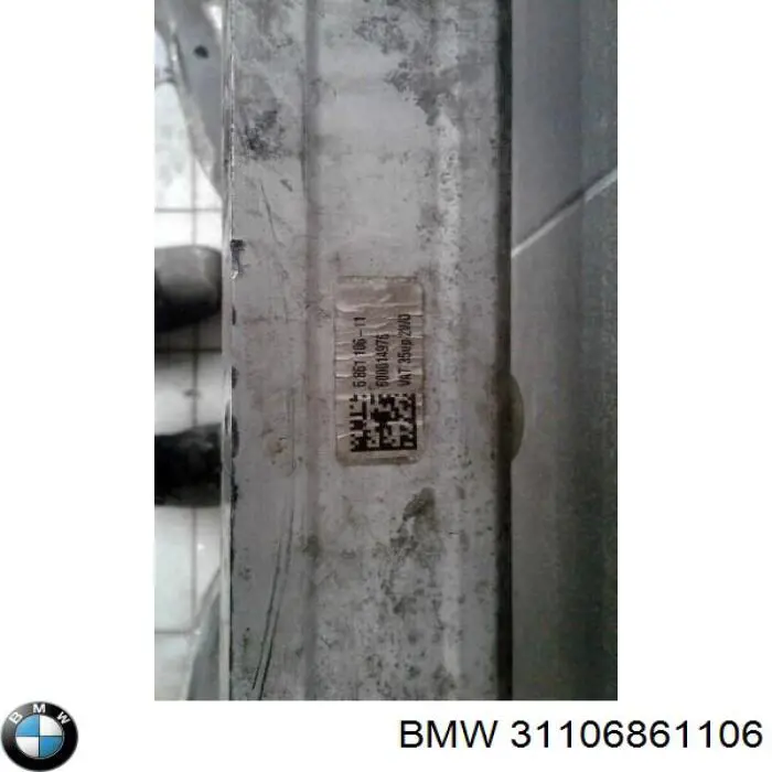 31106861106 BMW subchasis delantero soporte motor