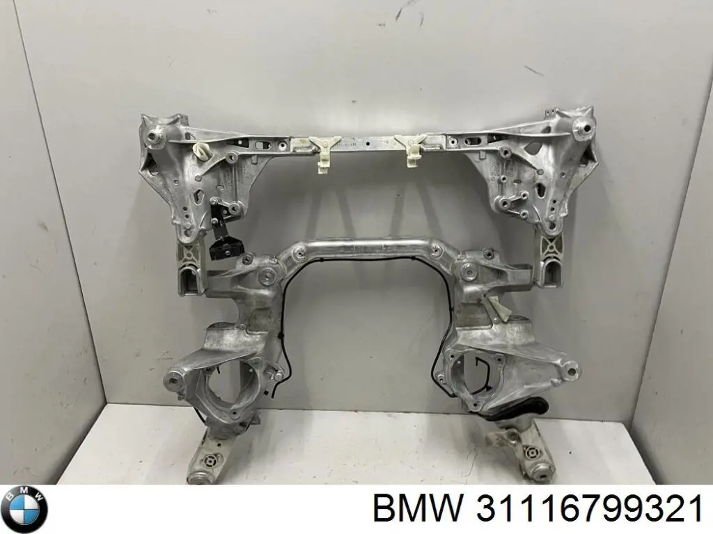 Subchasis delantero soporte motor BMW 31116799321 precio, desde 234,50 EUR