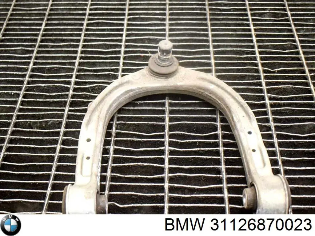 Brazo superior izquierdo/derecho de suspensión delantera BMW 31126870023 precio, desde 472,16 EUR