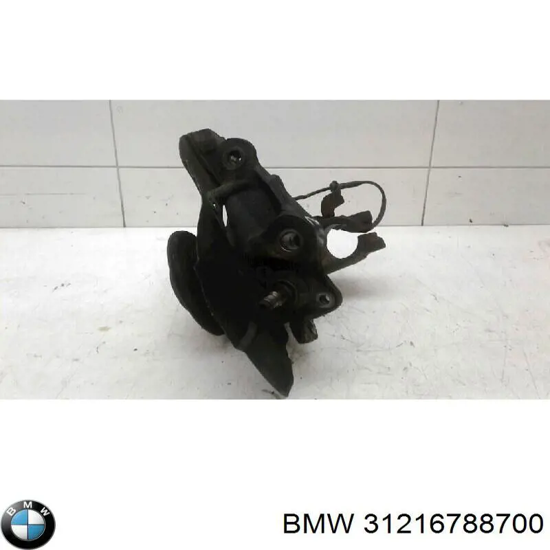 Mangueta delantera derecha BMW 31216788700 precio, desde 119,06 EUR