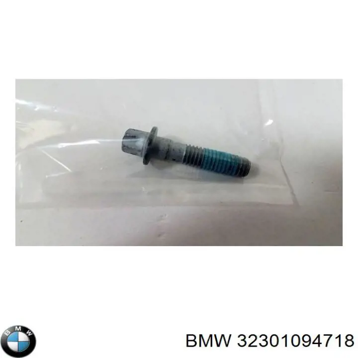 32301094718 BMW Pernos de culata