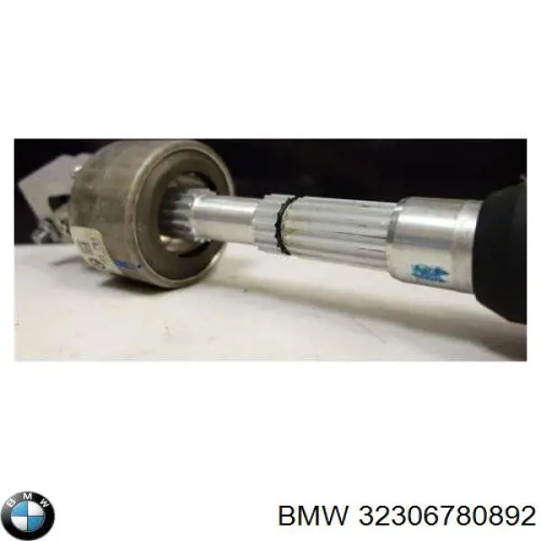 32306780892 BMW Eje inferior de la columna de dirección