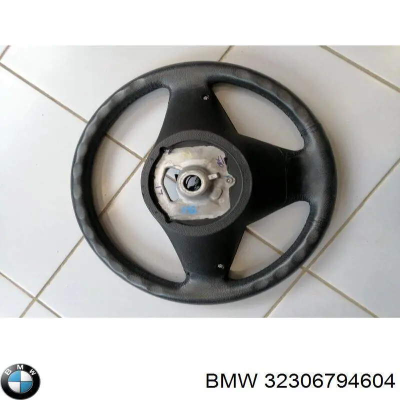 32306794604 BMW volante