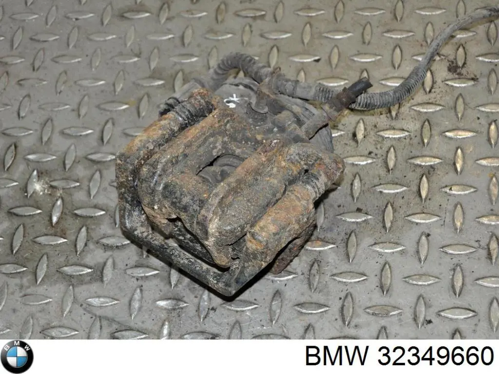 32349660 BMW