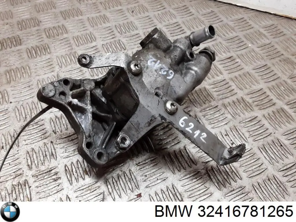 Bomba de dirección 32416781265 BMW