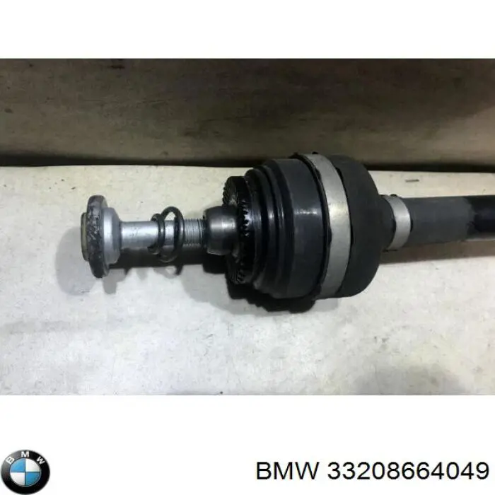 33208664049 BMW Semieje trasero izquierdo