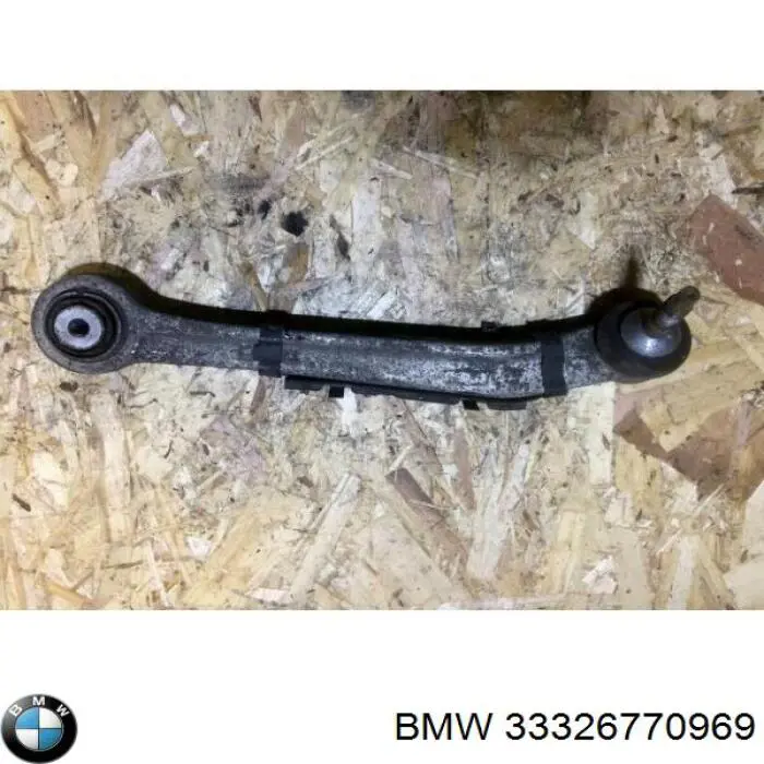 Brazo transversal izquierdo de suspensión trasera BMW 33326770969 precio, desde 44,69 EUR